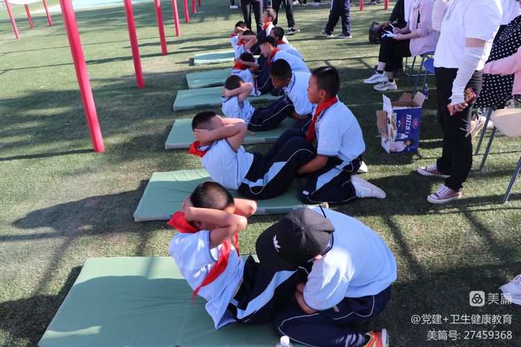 恩格贝镇惠棋侨心小学