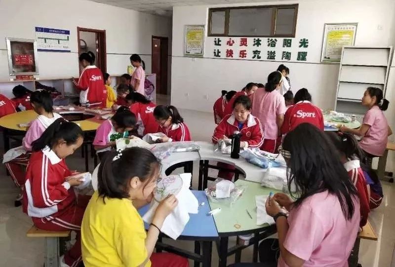 响沙湾伏羲学校